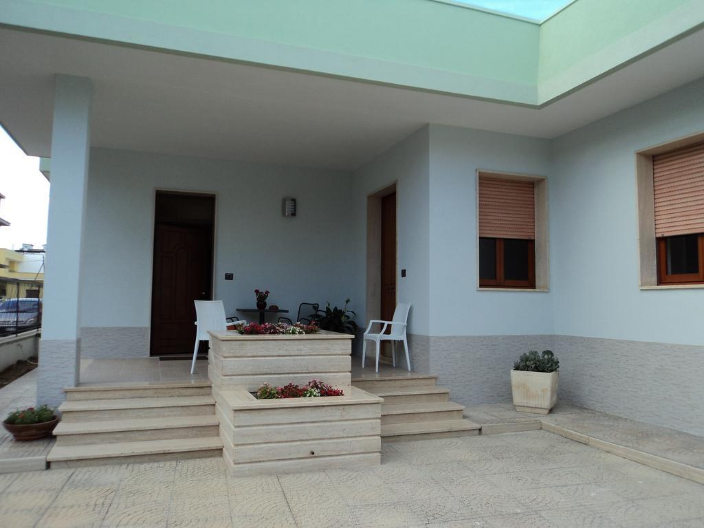 B&B Il Viandante Mesagne Bagian luar foto